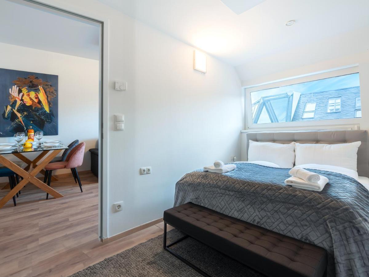 Sky9 Apartments Stadthalle Vienna Luaran gambar